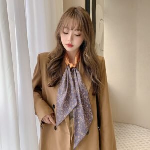 pañuelo retro en el cuello